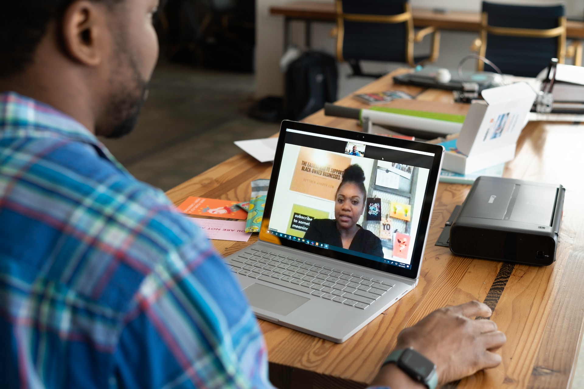 Hiring Virtual Assistant Services