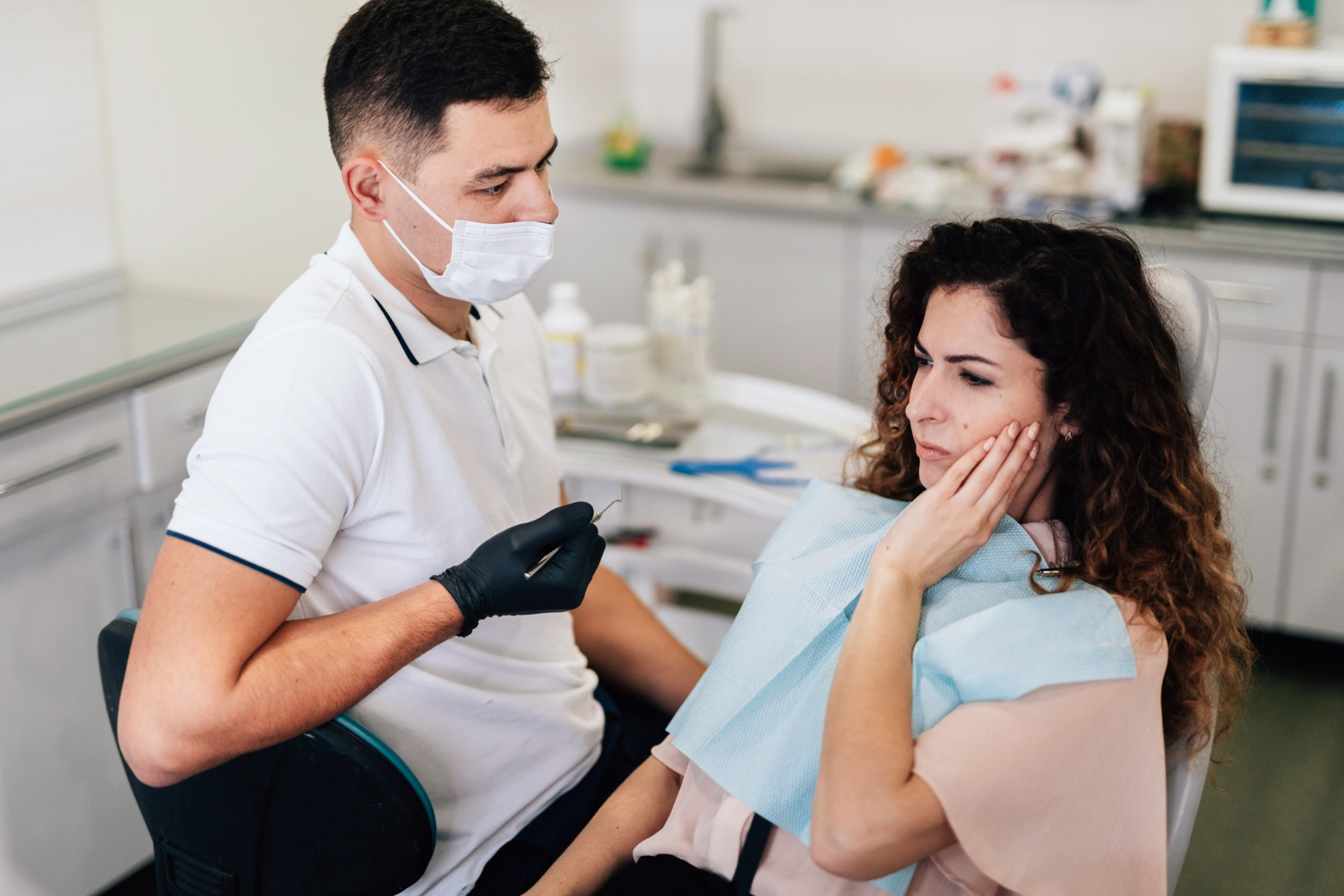 What to Expect After Wisdom Teeth Removal